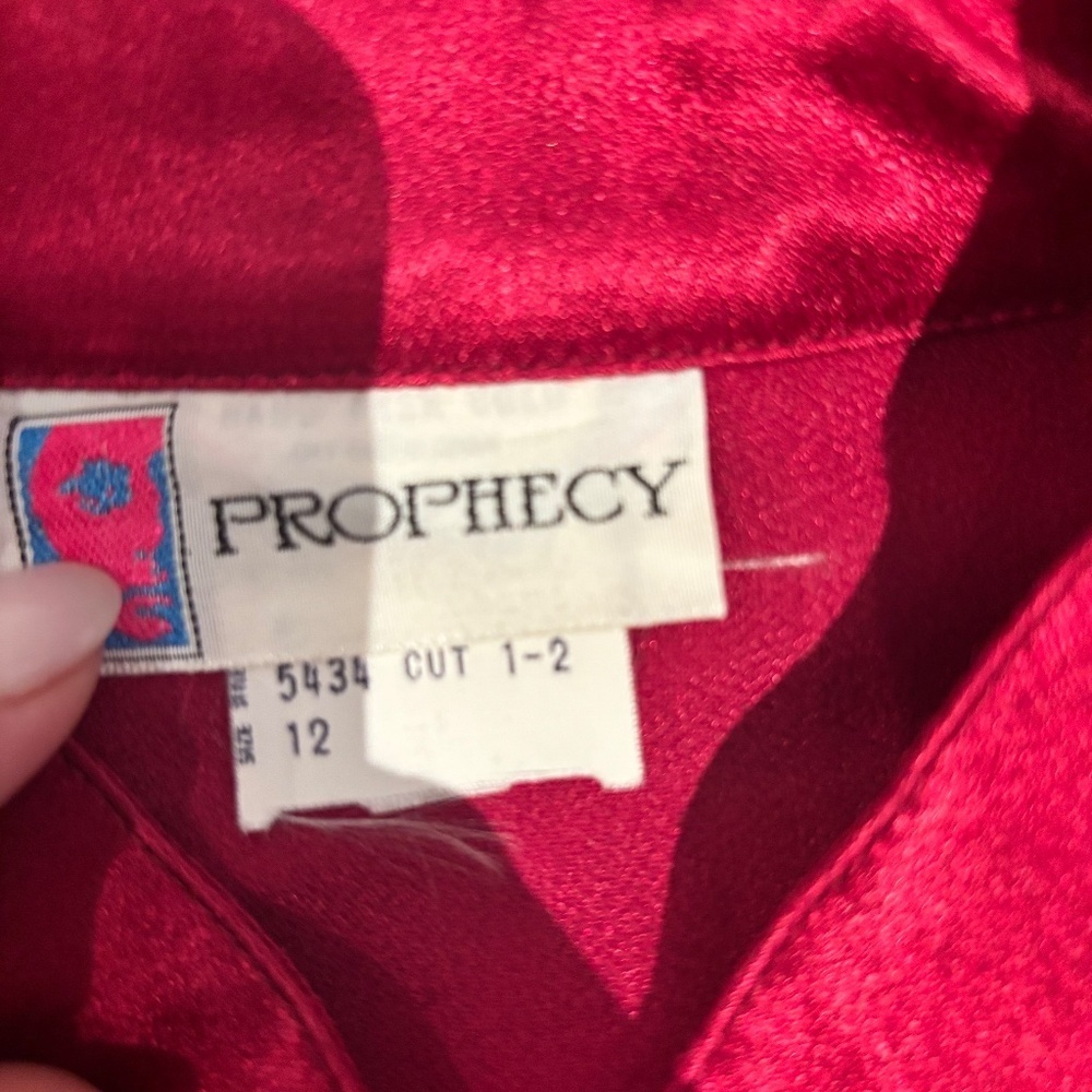 Vintage Prophecy button up Red silk shirt - Picture 4 of 9